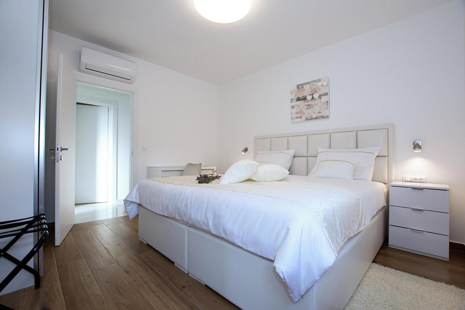 Villa Stella - Crowonder Luxury Rent Turanj Exterior foto