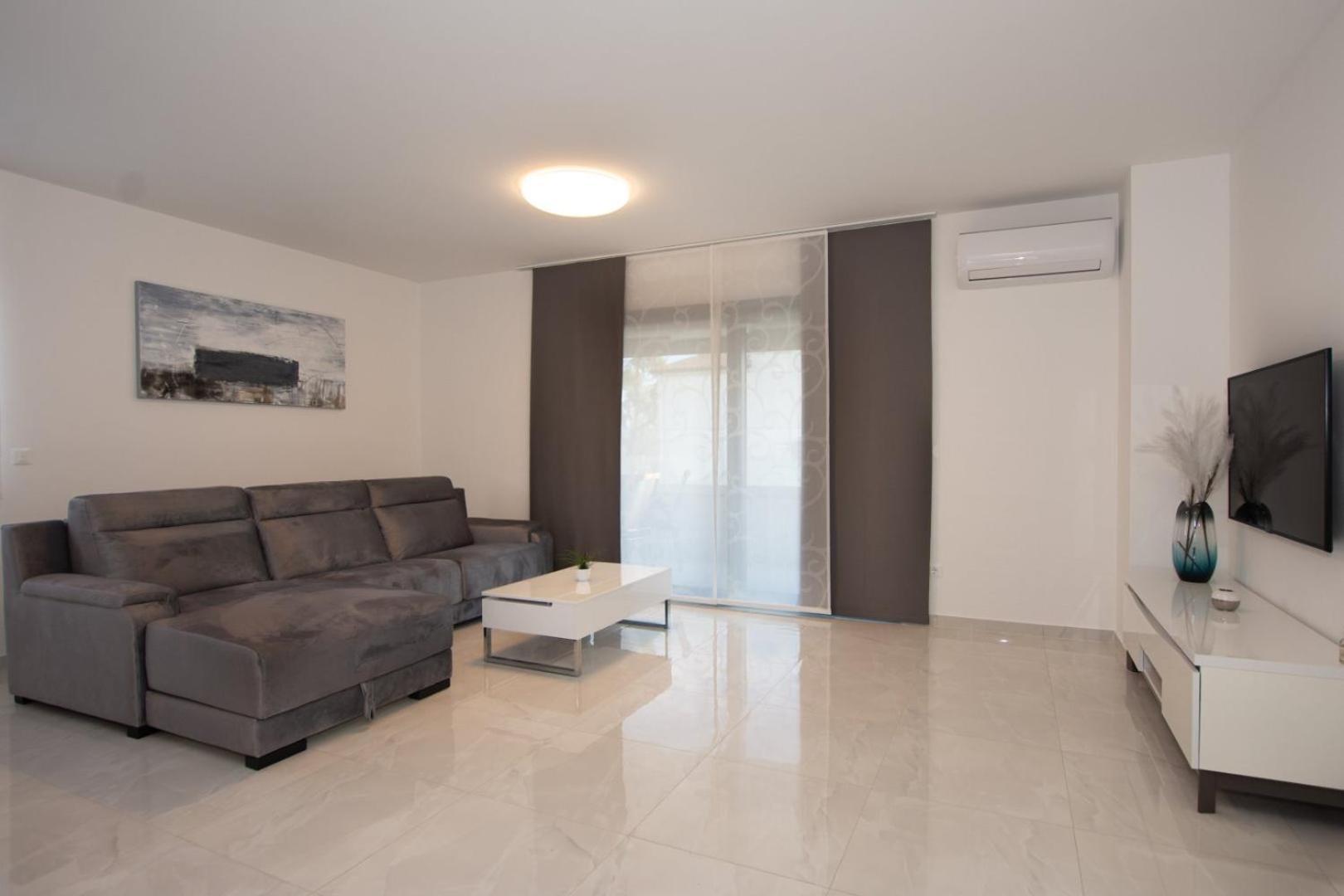 Villa Stella - Crowonder Luxury Rent Turanj Exterior foto